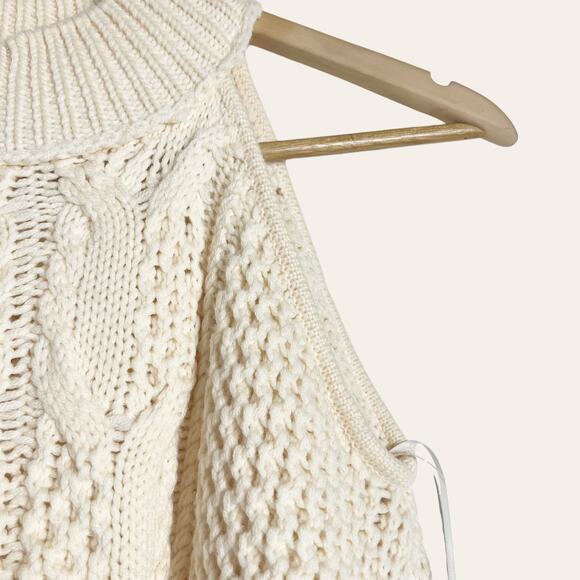 INTERMIX Britta Ivory Cold Shoulder Cableknit Wool Sweater Size Petite - Picture 6 of 9